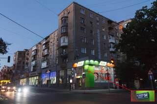 Апартаменты Апартаменты 2х комнатные, Центр, Пушкинская,54 Харьков Апартаменты с балконом-21